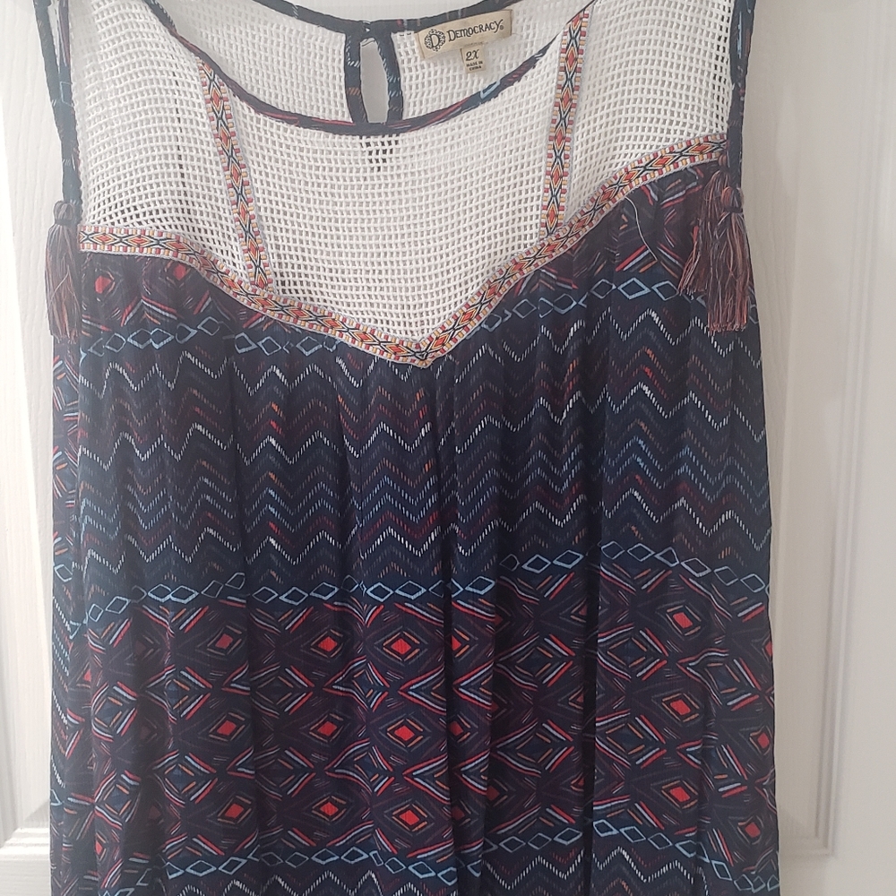 Women's Sleeveless Blouse